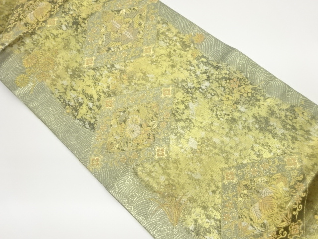 菱に向かい鳥・花々模様織出し袋帯